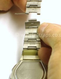 Casio Watch Straps Metal Bracelet Link Removal: Separating the links