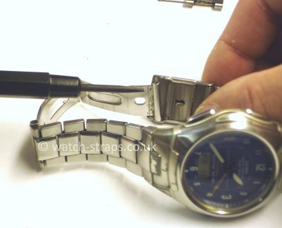 Casio Watch Straps Metal Bracelet Link Removal: Replacing the spring bar